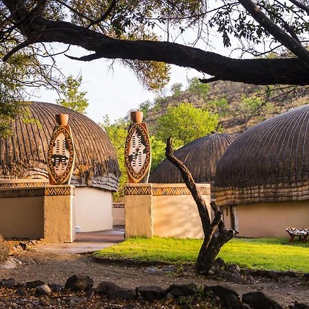 Aha Lesedi African Lodge & Cultural Village Broederstroom Exterior photo