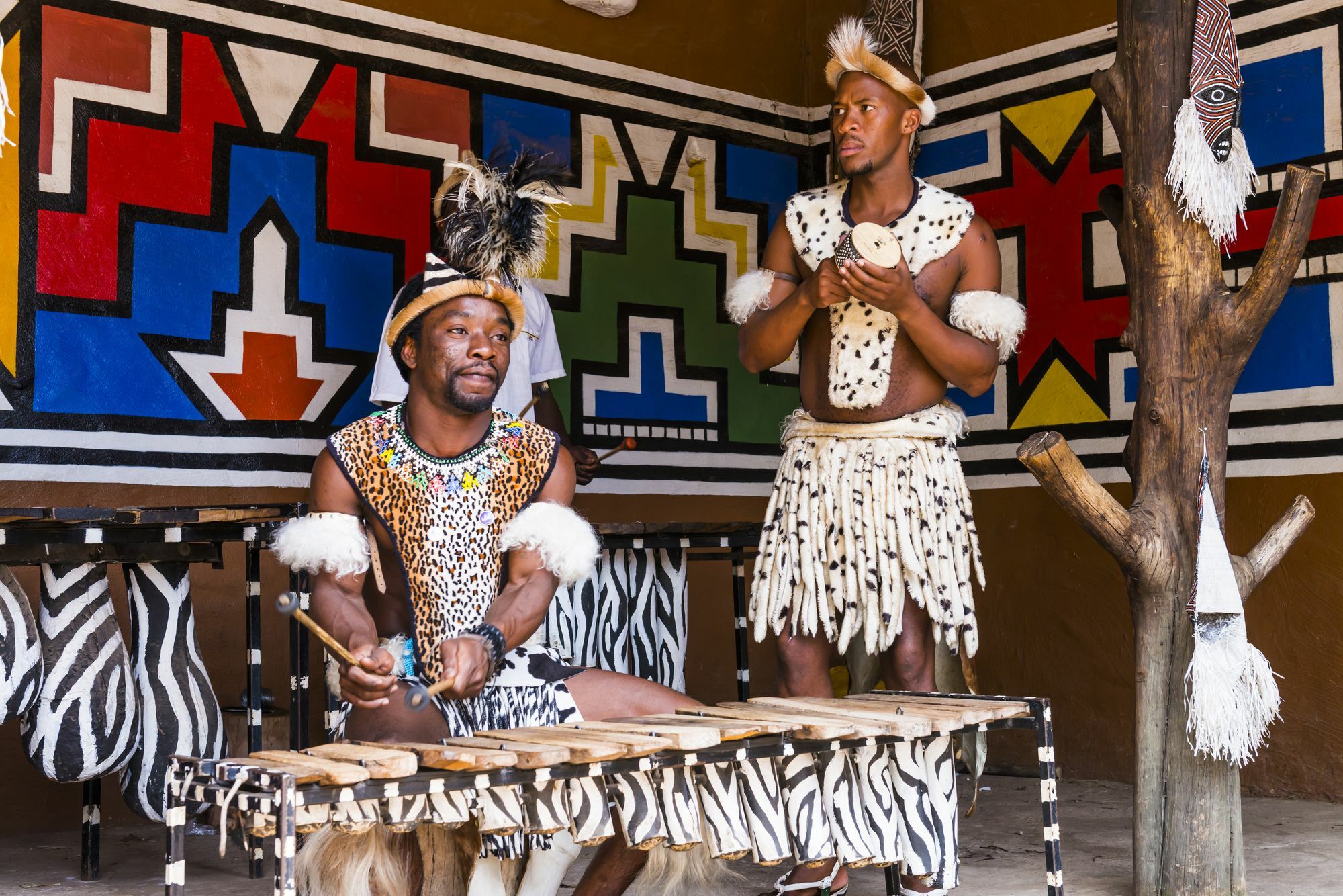 Aha Lesedi African Lodge & Cultural Village Broederstroom Exterior photo