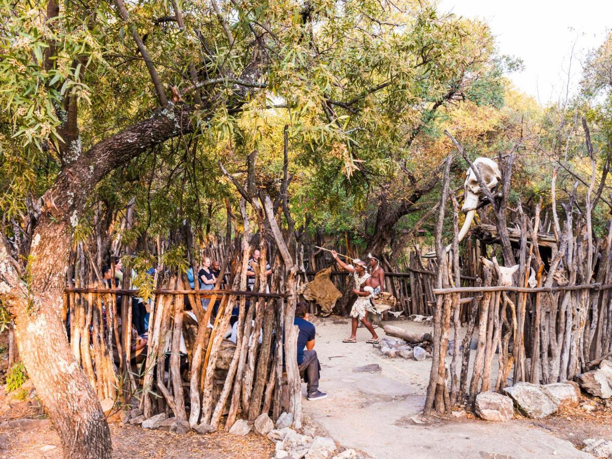 Aha Lesedi African Lodge & Cultural Village Broederstroom Exterior photo