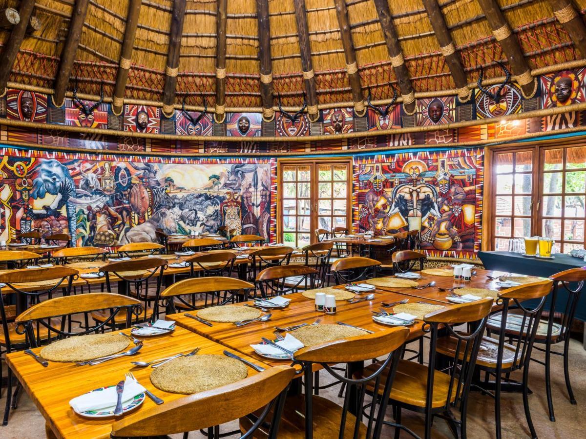 Aha Lesedi African Lodge & Cultural Village Broederstroom Exterior photo