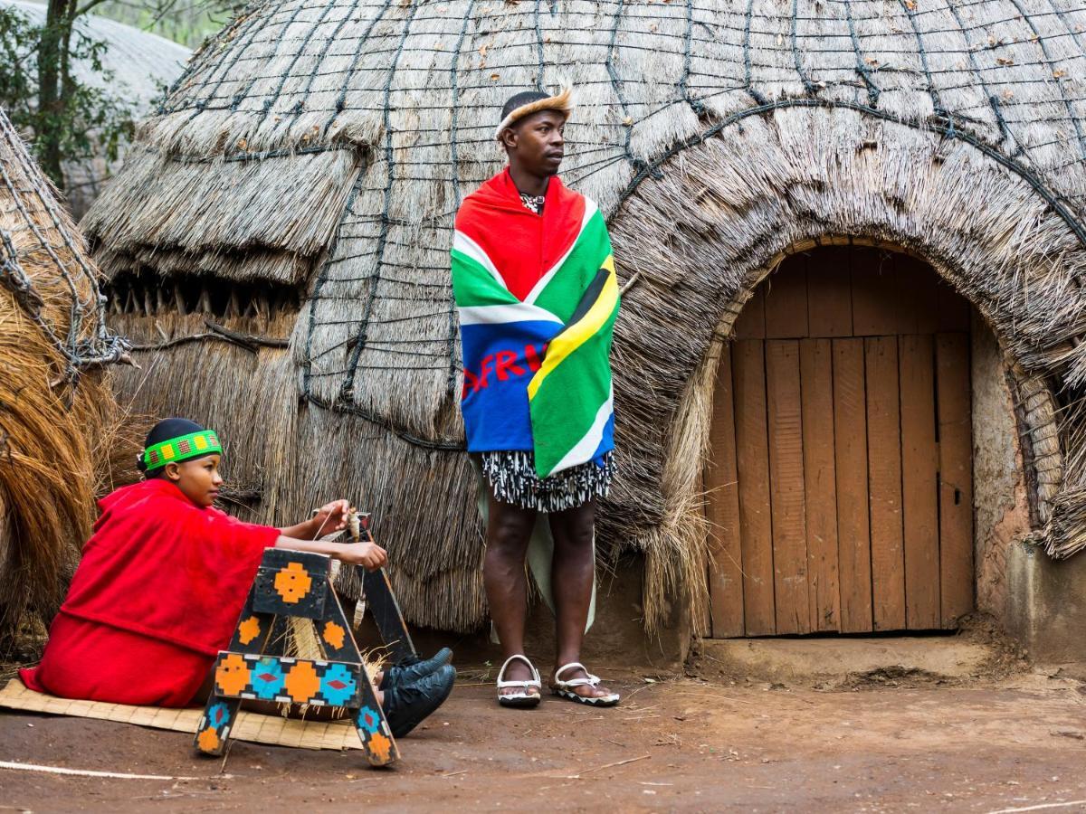 Aha Lesedi African Lodge & Cultural Village Broederstroom Exterior photo
